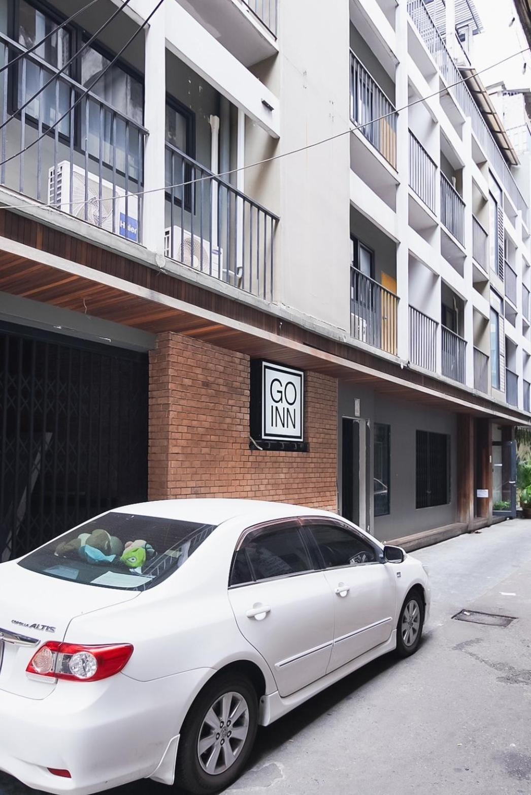 Go Inn Silom Bts Surasak X โกอินน์ สีลม บีทีเอส สถานีสุรศักดิ์ Банкок Екстериор снимка